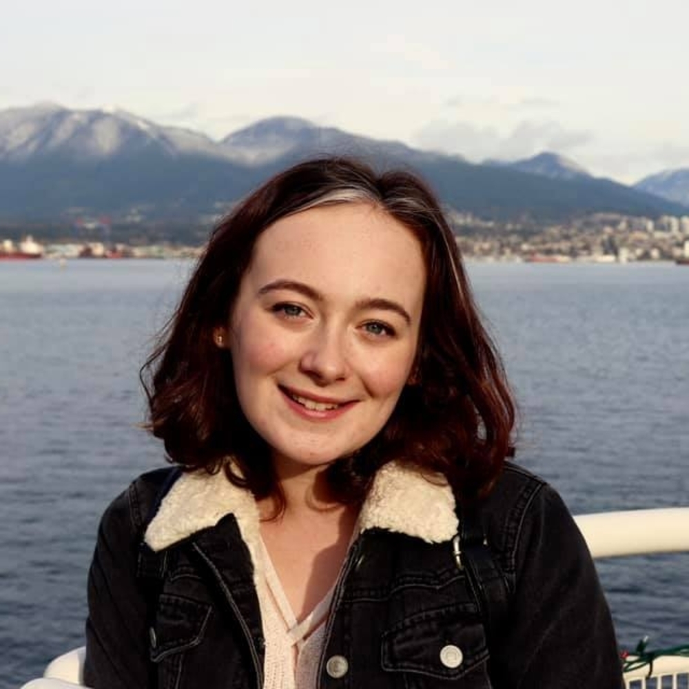 Meet your Posher, Zalia